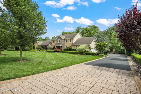 4 White Pines Way, Freehold, NJ 07728