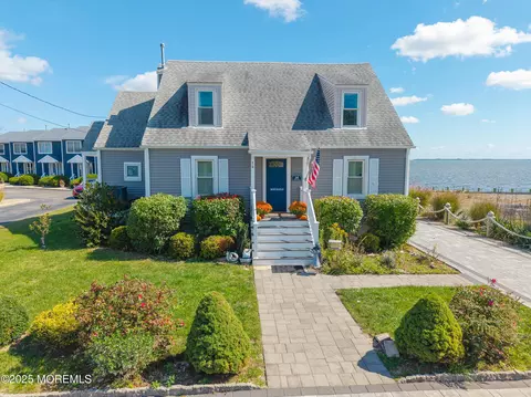 14 Vessel Rd, Waretown, NJ 08758