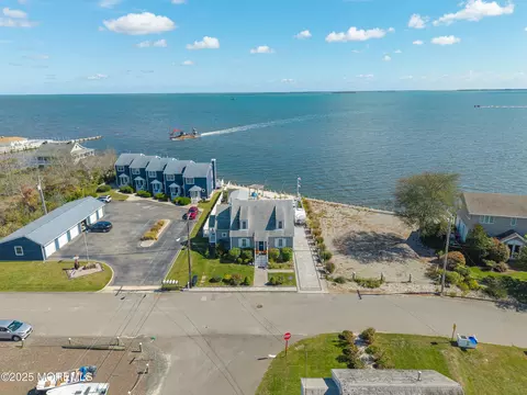 View/Area - 14 Vessel Rd, Waretown, NJ 08758 photo 1 of 5