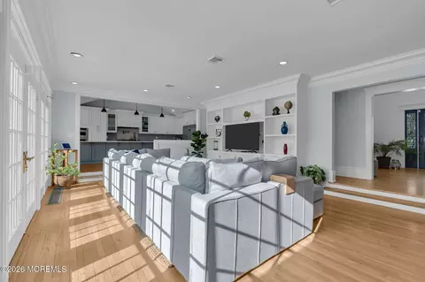 Other - 2 Tulip Tree Ln, Rumson, NJ 07760 photo 3 of 8