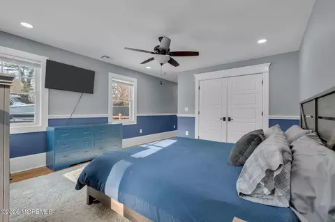 Bedroom - 2 Tulip Tree Ln, Rumson, NJ 07760 photo 4 of 8