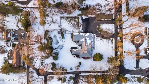 View/Area - 2 Tulip Tree Ln, Rumson, NJ 07760 photo 7 of 7