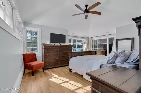Bedroom - 2 Tulip Tree Ln, Rumson, NJ 07760 photo 1 of 8