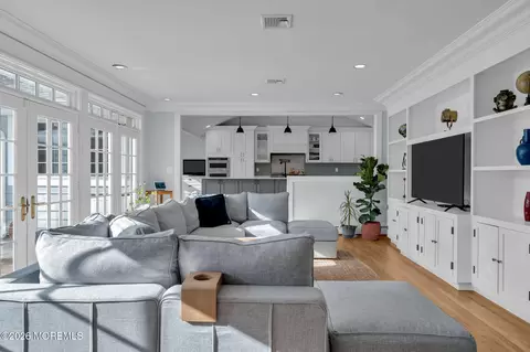 Other - 2 Tulip Tree Ln, Rumson, NJ 07760 photo 2 of 8