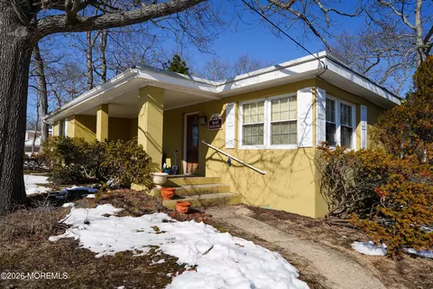 1648 Harvard Ave, Brick, NJ 08724