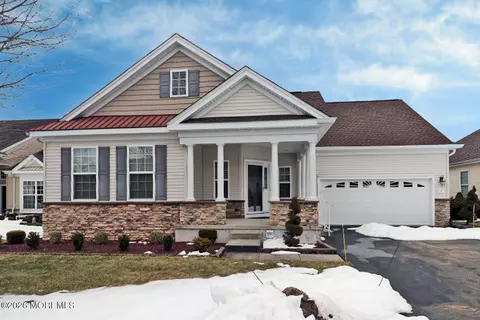 16 Passage Ln, Barnegat, NJ 08005