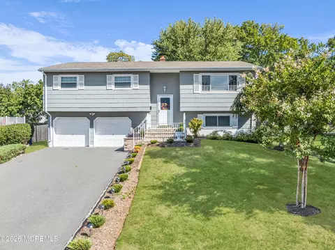 11 Fulton Rd, Somerset, NJ 08873