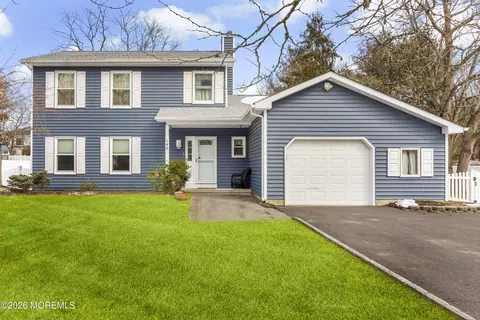 46 Hickory Hill Rd, Jackson, NJ 08527
