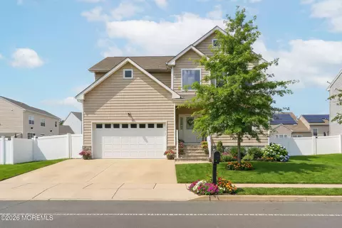 1216 Taylor Ln, Forked River, NJ 08731