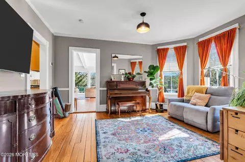 Living - 531 Locust Point Rd, Rumson, NJ 07760 photo 5 of 11