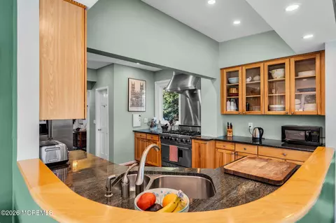Kitchen - 531 Locust Point Rd, Rumson, NJ 07760 photo 1 of 6