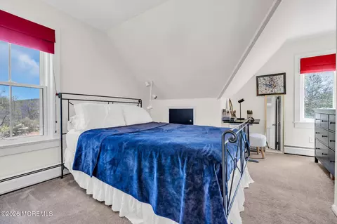Bedroom - 531 Locust Point Rd, Rumson, NJ 07760 photo 5 of 7