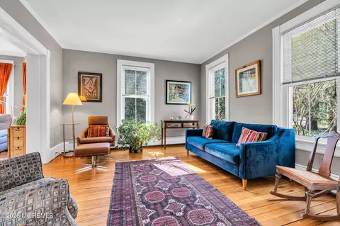 Living - 531 Locust Point Rd, Rumson, NJ 07760 photo 3 of 11
