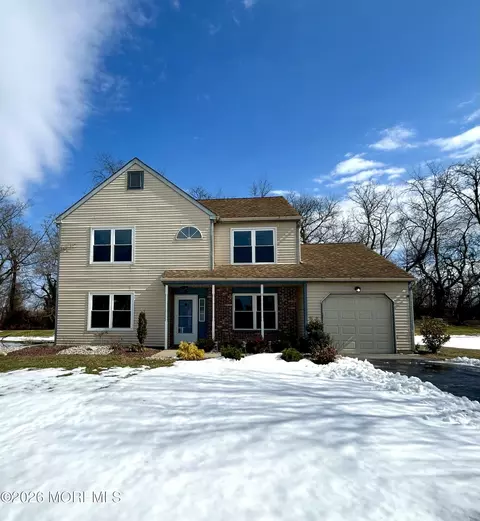 17 Country Ln, Hamilton, NJ 08609