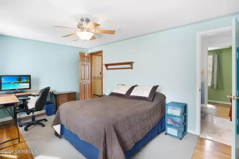 Bedroom - 60 Sunset Dr, Howell, NJ 07731 photo 4 of 5