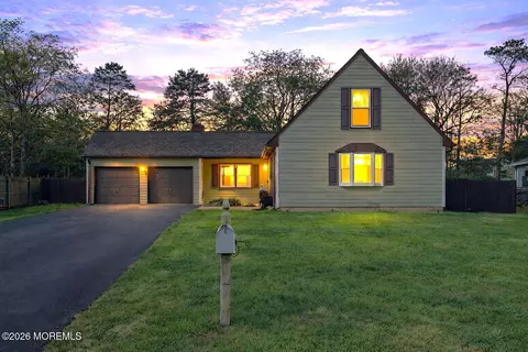 181 Weldon Rd, Manchester, NJ 08759