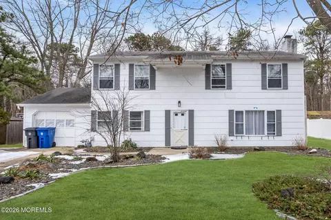 1401 Delaware Ave, Toms River, NJ 08753
