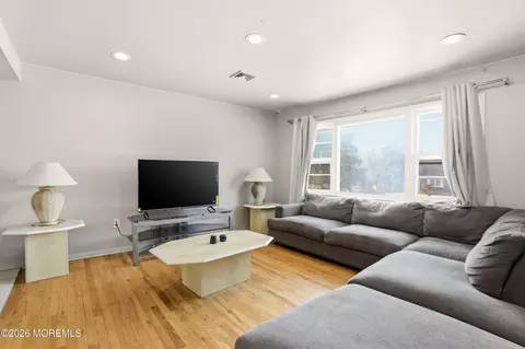 Living - 403 Cook Rd, Jackson, NJ 08527 photo 1 of 1