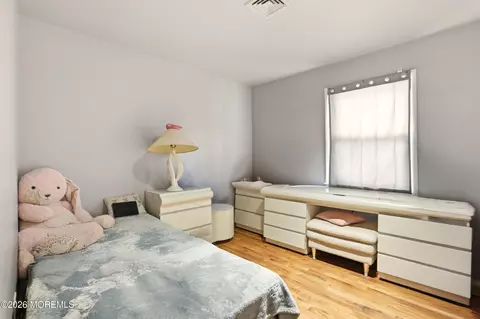 Bedroom - 403 Cook Rd, Jackson, NJ 08527 photo 4 of 5
