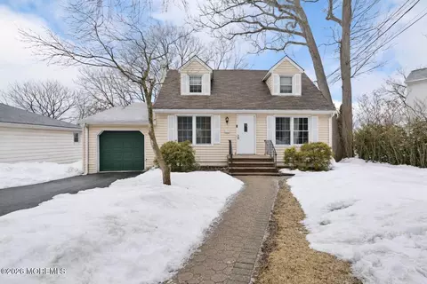 627 E Vail Rd, Landing, NJ 07850