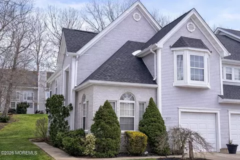 4707 Saddle Back Ln, Toms River, NJ 08755