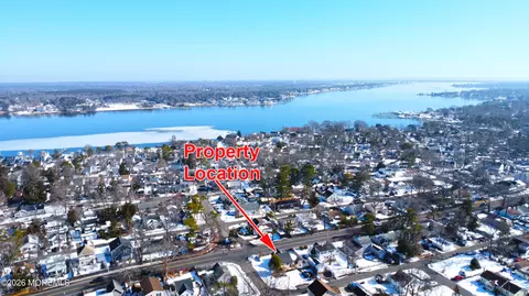 699 Mantoloking Rd, Brick, NJ 08723
