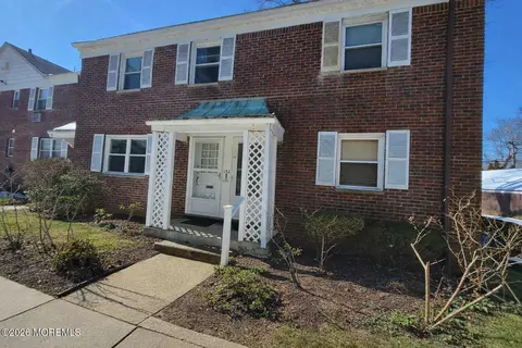 152 Manor Dr #1408, Red Bank, NJ 07701