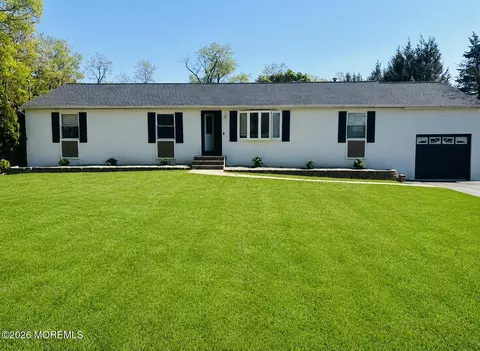 570 Eltone Rd, Jackson, NJ 08527