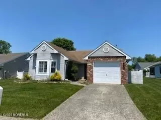 114 Mohican Ln, Little Egg Harbor, NJ 08087