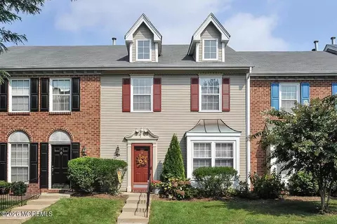 3 Preakness Ct, Tinton Falls, NJ 07724