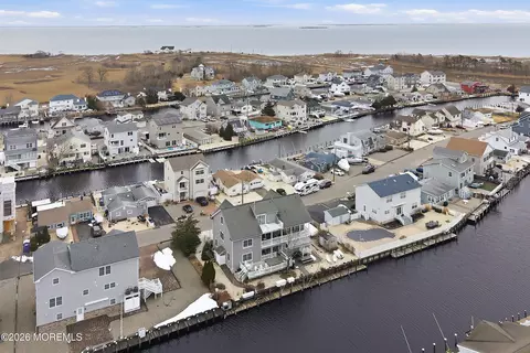 View/Area - 33 Sands Point Rd, Waretown, NJ 08758 photo 11 of 13