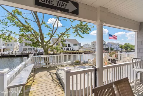 Exterior - 33 Sands Point Rd, Waretown, NJ 08758 photo 9 of 18