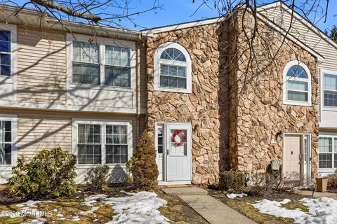 24 Karen Dr, Tinton Falls, NJ 07753