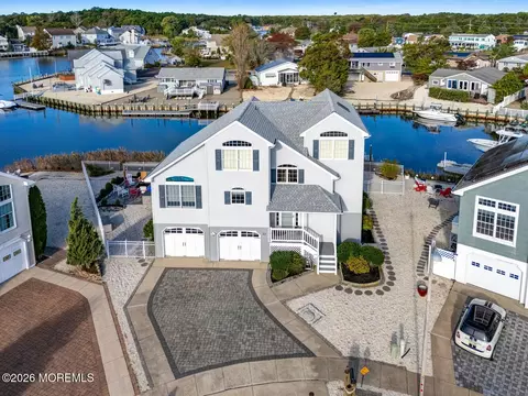 22 Sea Isle Dr, Little Egg Harbor, NJ 08087