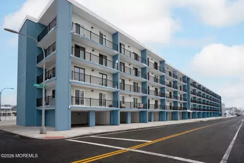 51 Hiering Ave #D3, Seaside Heights, NJ 08751
