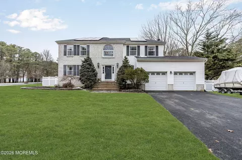 Exterior - 6 Marybeth Ct, Jackson, NJ 08527 photo 2 of 18