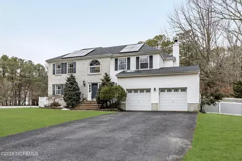 Exterior - 6 Marybeth Ct, Jackson, NJ 08527 photo 3 of 18