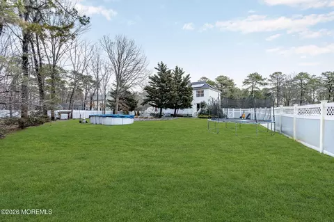 Exterior - 6 Marybeth Ct, Jackson, NJ 08527 photo 17 of 18