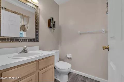 Bath - 6 Marybeth Ct, Jackson, NJ 08527 photo 1 of 4