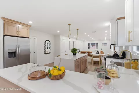 178 Charlotteville Dr S, Toms River, NJ 08757