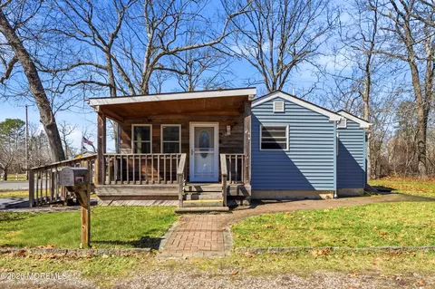 2981 Nicolette Rd, Manchester, NJ 08759