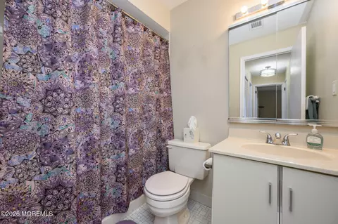 182 Edinburgh Ct, Matawan, NJ 07747 photo 14