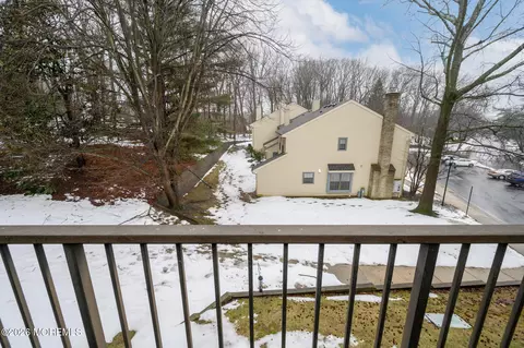 182 Edinburgh Ct, Matawan, NJ 07747 photo 23