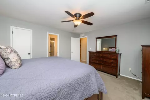 182 Edinburgh Ct, Matawan, NJ 07747 photo 18