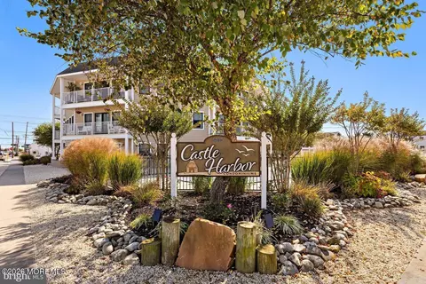 1810 Central Ave #1, Ship Bottom, NJ 08008