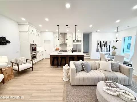 421 Lake Ave # A, Asbury Park, NJ 07712
