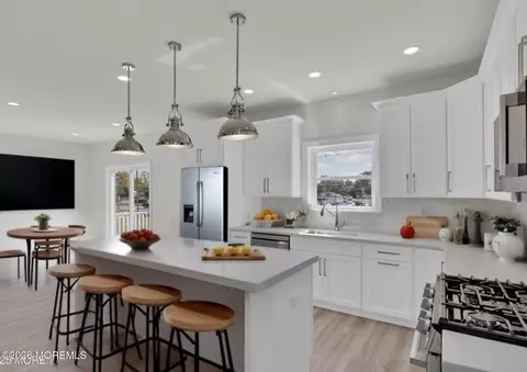 650 Washington Ave, Union Beach, NJ 07735