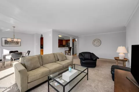 1 Channel Dr #206, Monmouth Beach, NJ 07750