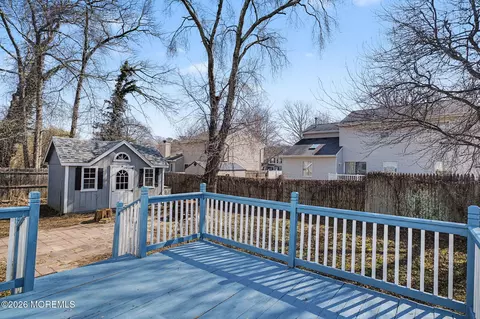 Exterior - 726 Maple Ave, Brick, NJ 08724 photo 3 of 5