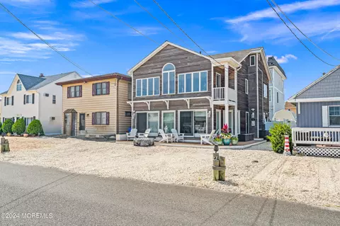 209 1st Ave, Seaside Heights, NJ 08751